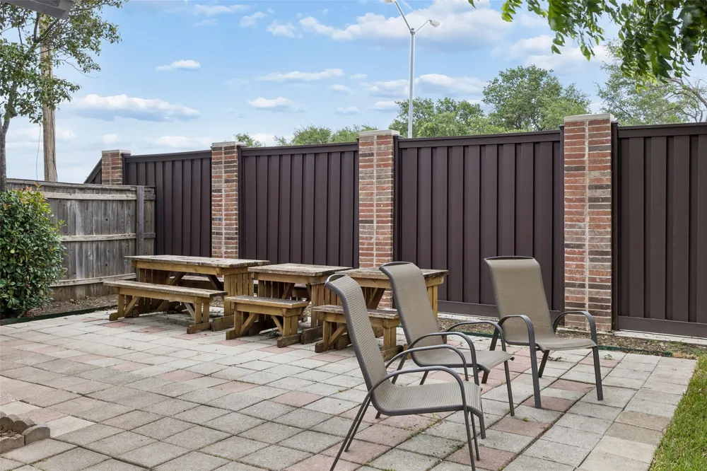 2512 Towerwood Drive Carrollton, TX 75006