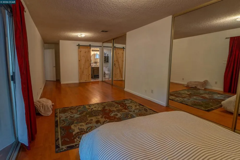 2983 Simas Ave Pinole, CA 94564