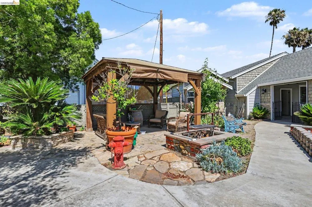 611 Riverview Pl Bethel Island, CA 94511