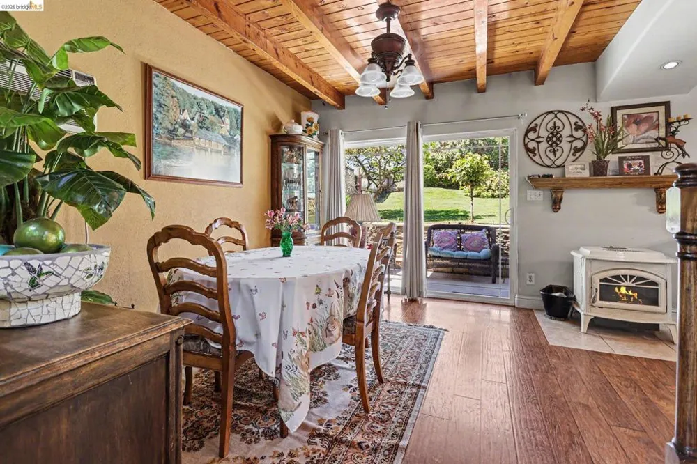 611 Riverview Pl Bethel Island, CA 94511