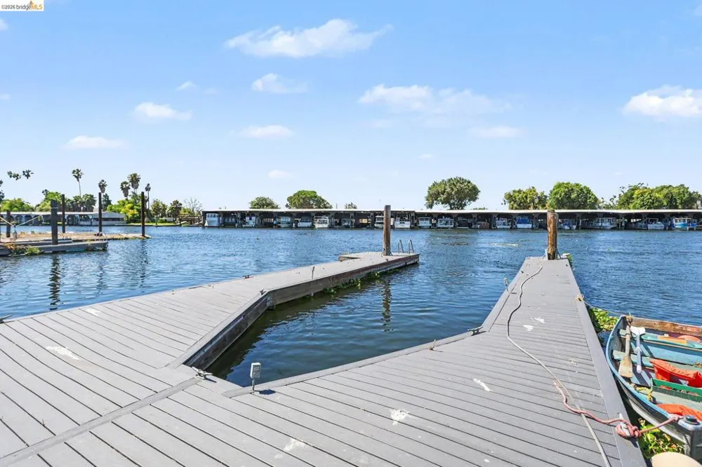 611 Riverview Pl Bethel Island, CA 94511