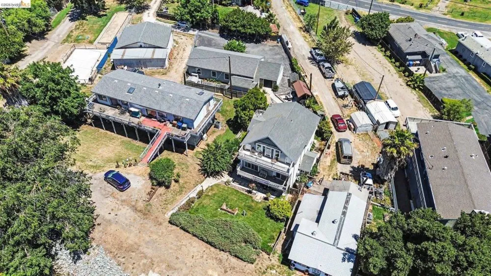 611 Riverview Pl Bethel Island, CA 94511