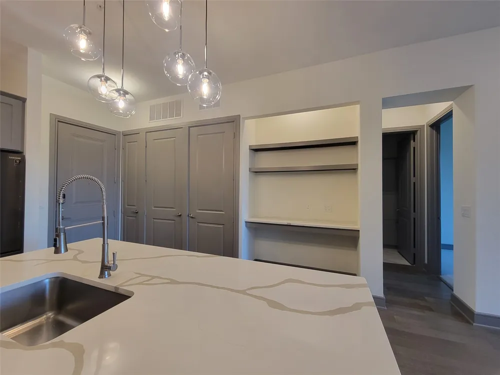 2700 Old Denton Road #1017 Carrollton, TX 75007