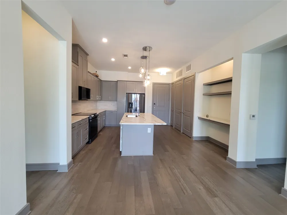 2700 Old Denton Road #1017 Carrollton, TX 75007