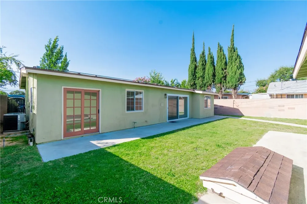 1940 E Walnut Creek Pkwy West Covina, CA 91791