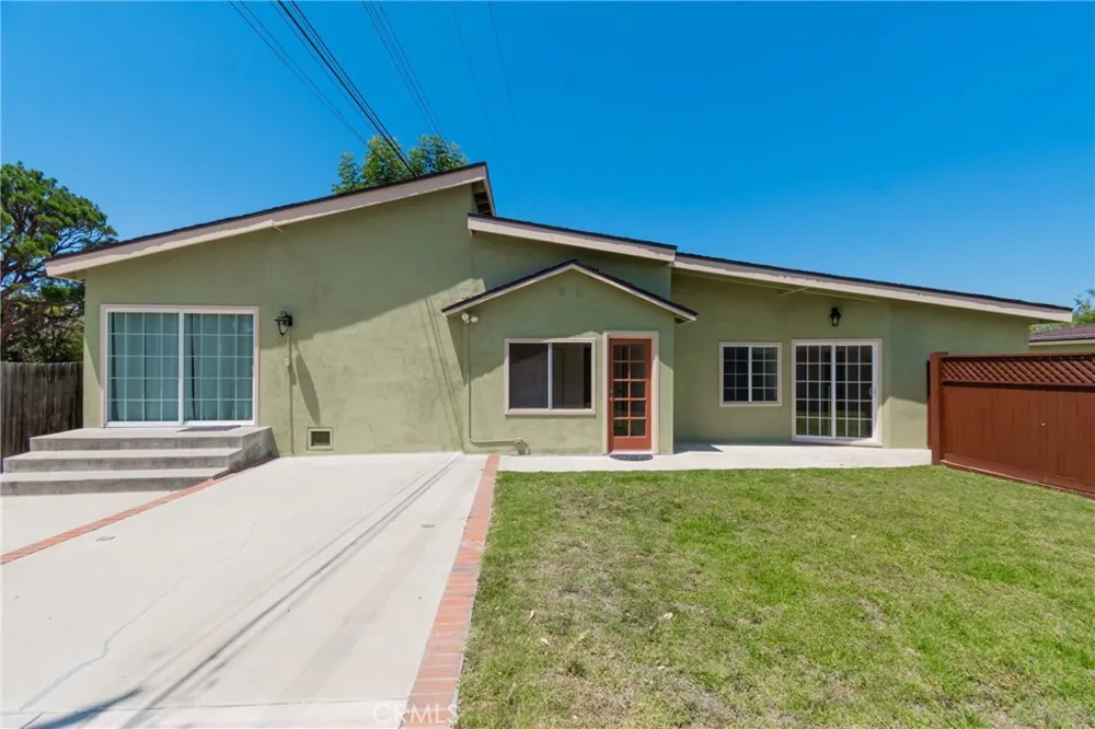1940 E Walnut Creek Pkwy West Covina, CA 91791