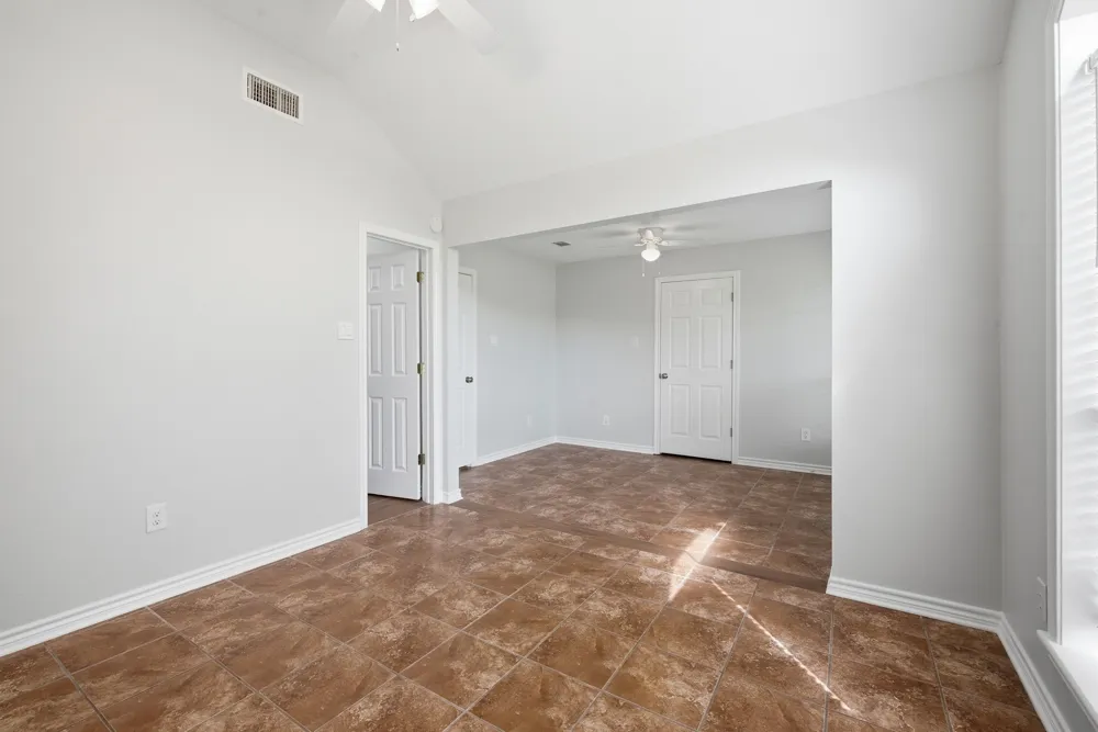 318 Landsburg Lane College Station, TX 77845