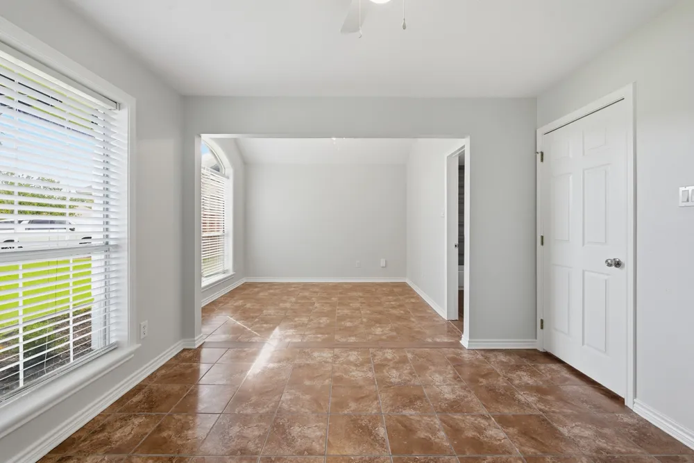 318 Landsburg Lane College Station, TX 77845