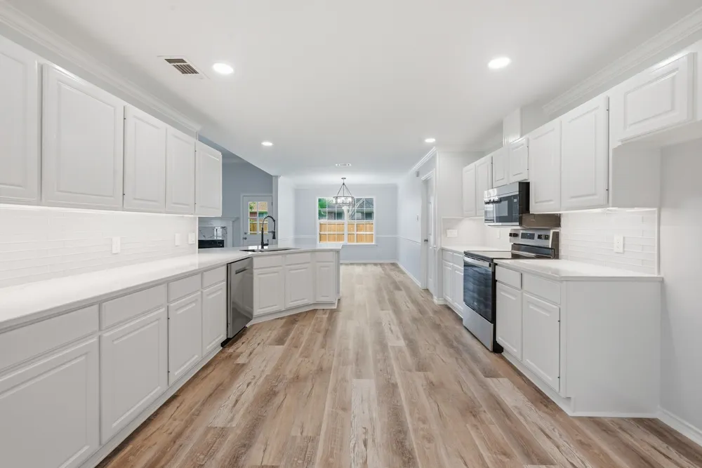 318 Landsburg Lane College Station, TX 77845