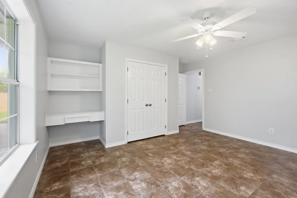 318 Landsburg Lane College Station, TX 77845