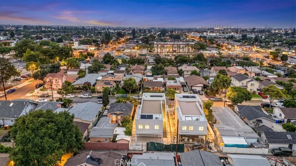 16623 Lake Avenue Paramount, CA 90723