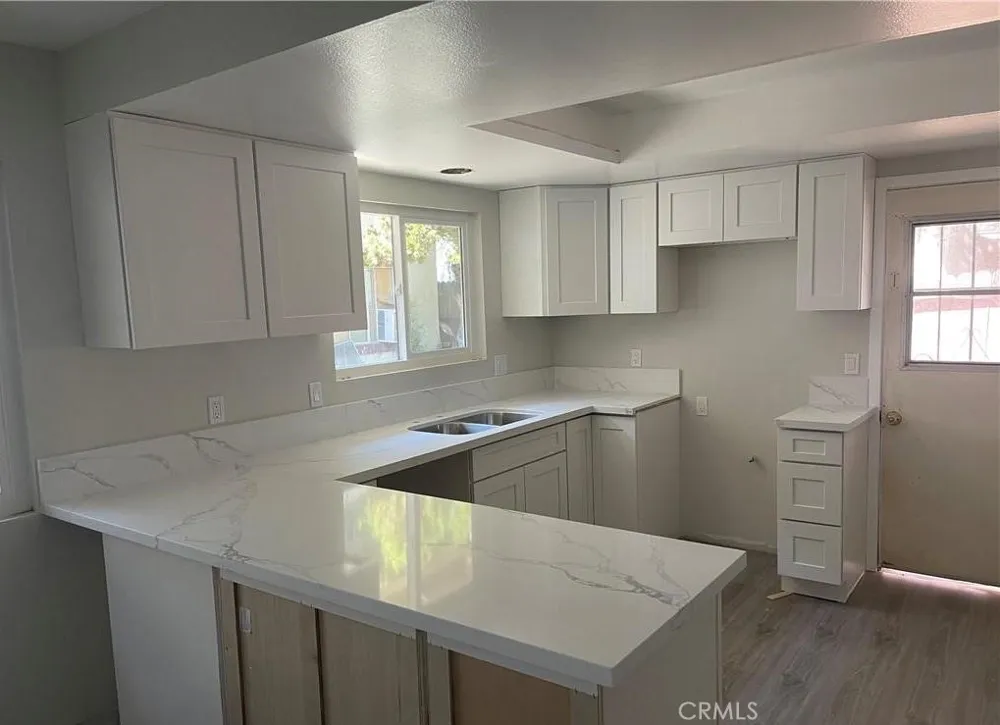 760 Adele Street #4 Orange, CA 92867