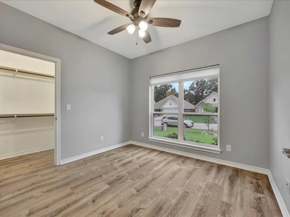 309 Saddle Brook Drive Lufkin, TX 75904