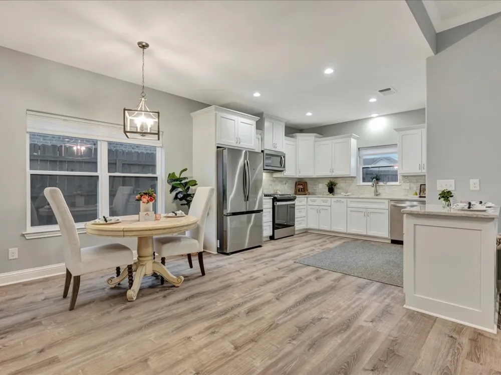 309 Saddle Brook Drive Lufkin, TX 75904