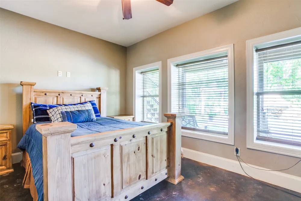 1510 Hawkins Road Whitesboro, TX 76273
