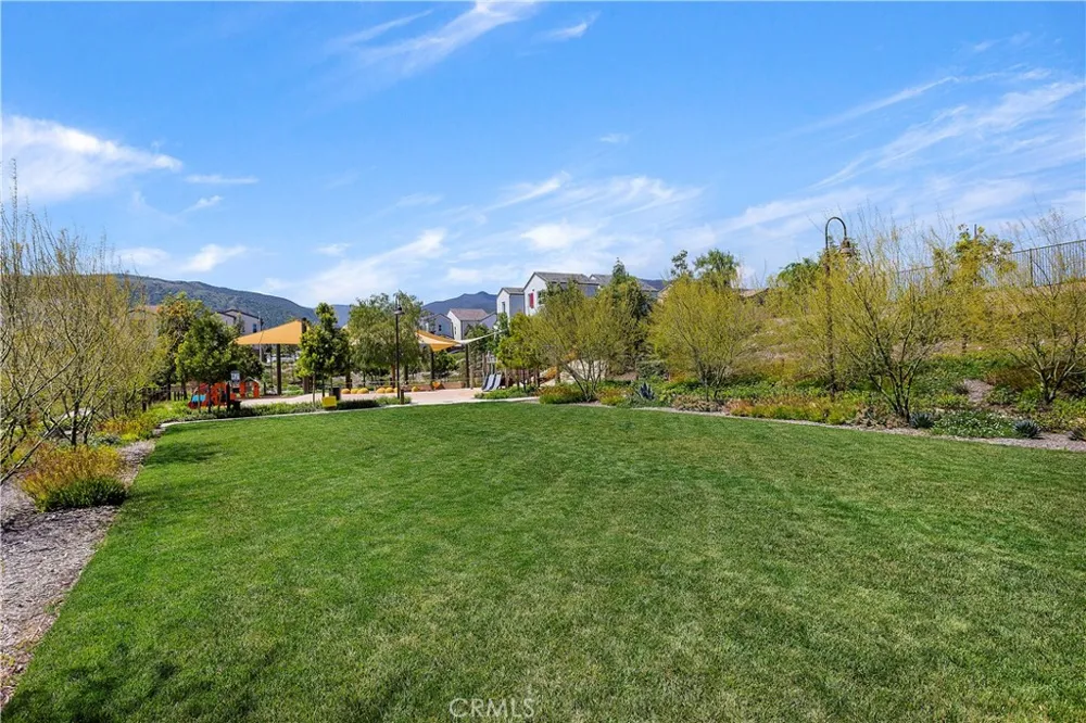 4089 Spring Haven Lane Corona, CA 92883