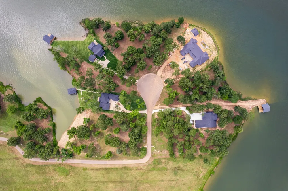 Eagle's Nest Circle Mount Vernon, TX 75457
