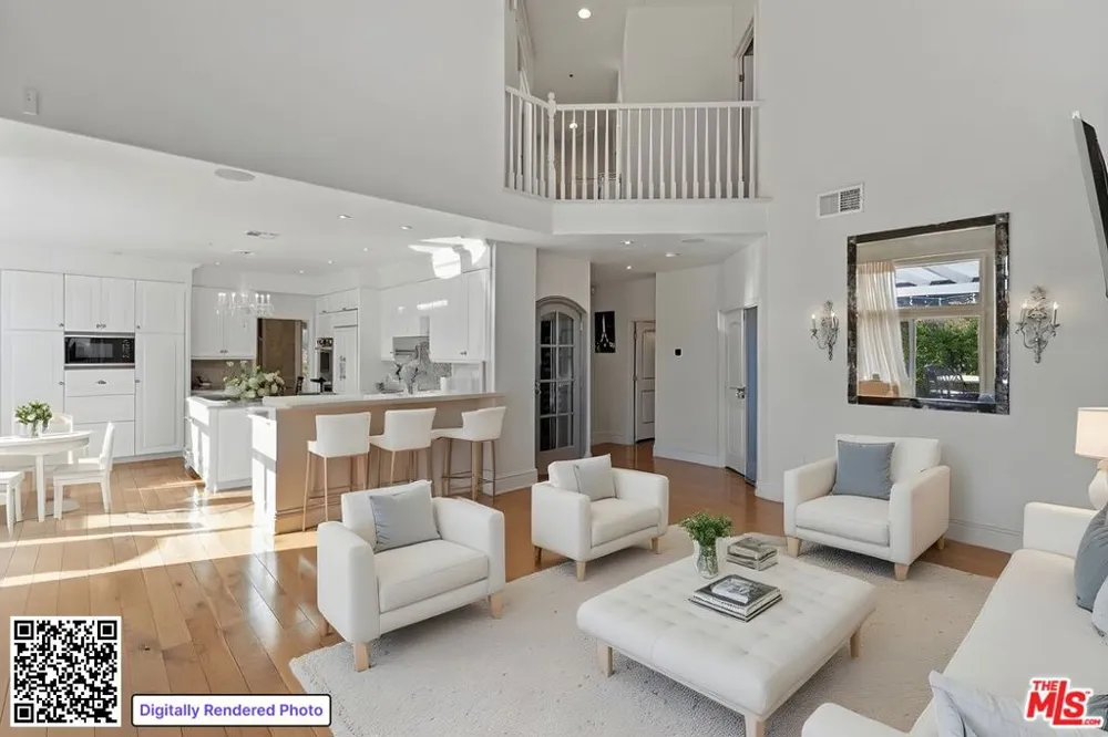 3900 Hilton Head Way Tarzana, CA 91356