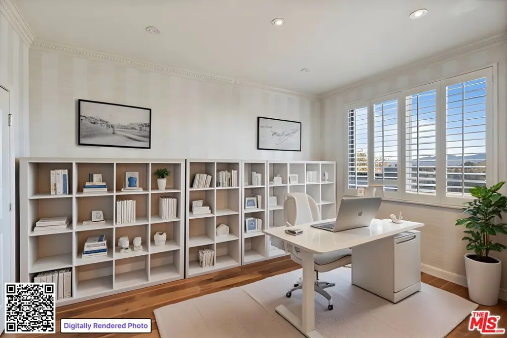 3900 Hilton Head Way Tarzana, CA 91356