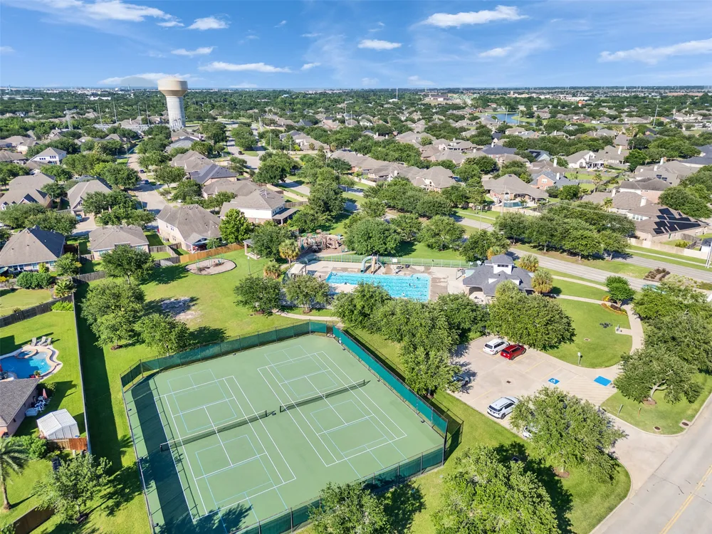 607 Ivory Stone Lane League City, TX 77573