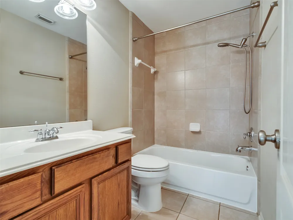 607 Ivory Stone Lane League City, TX 77573
