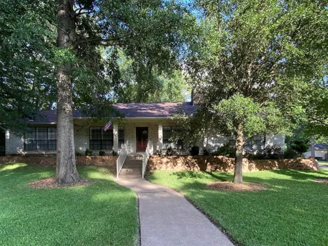 372 Oak Hill Drive