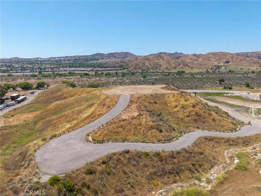 28774 San Francisquito Canyon Road Saugus, CA 91390