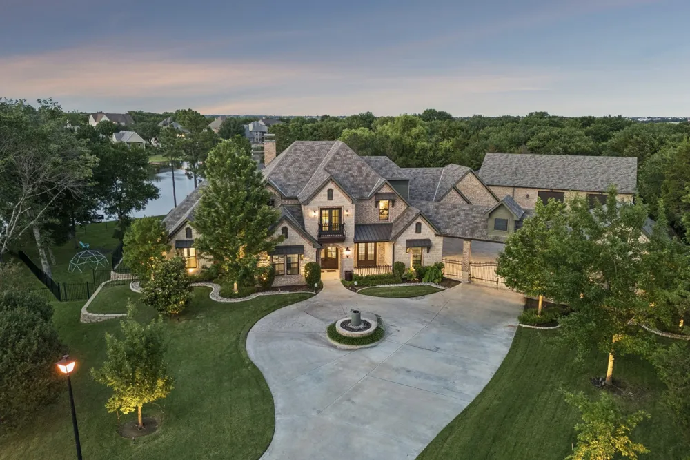 517 Pine Island Circle Heath, TX 75032