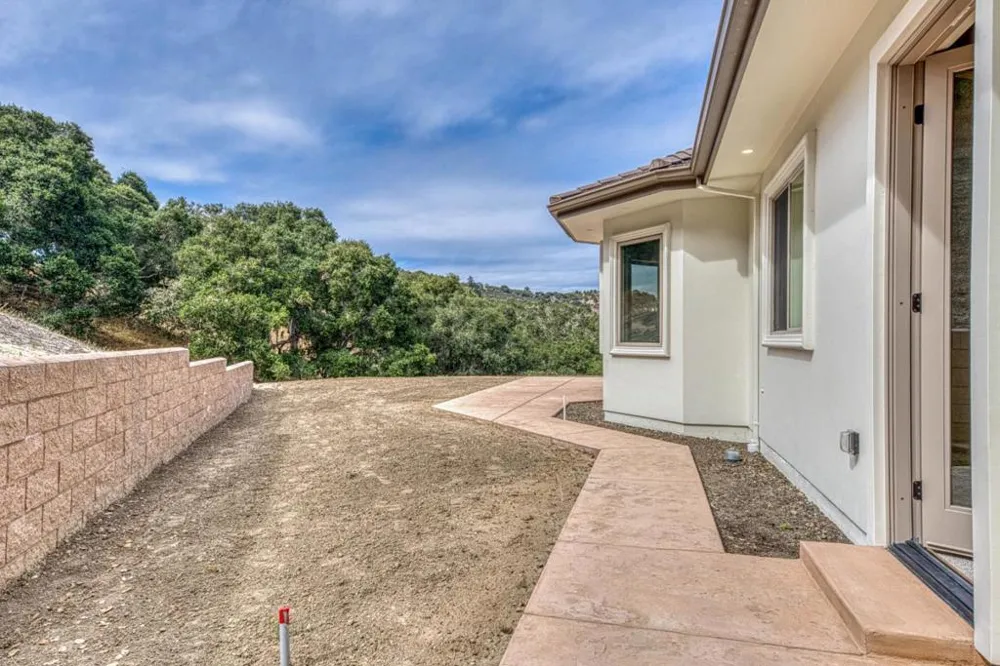 15135 Big Sky Lane Salinas, CA 93908