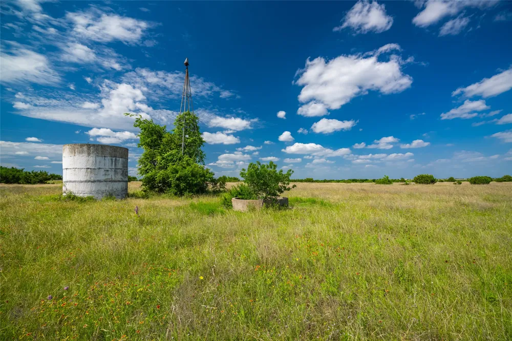 9750 Fm-243 Bertram, TX 78605
