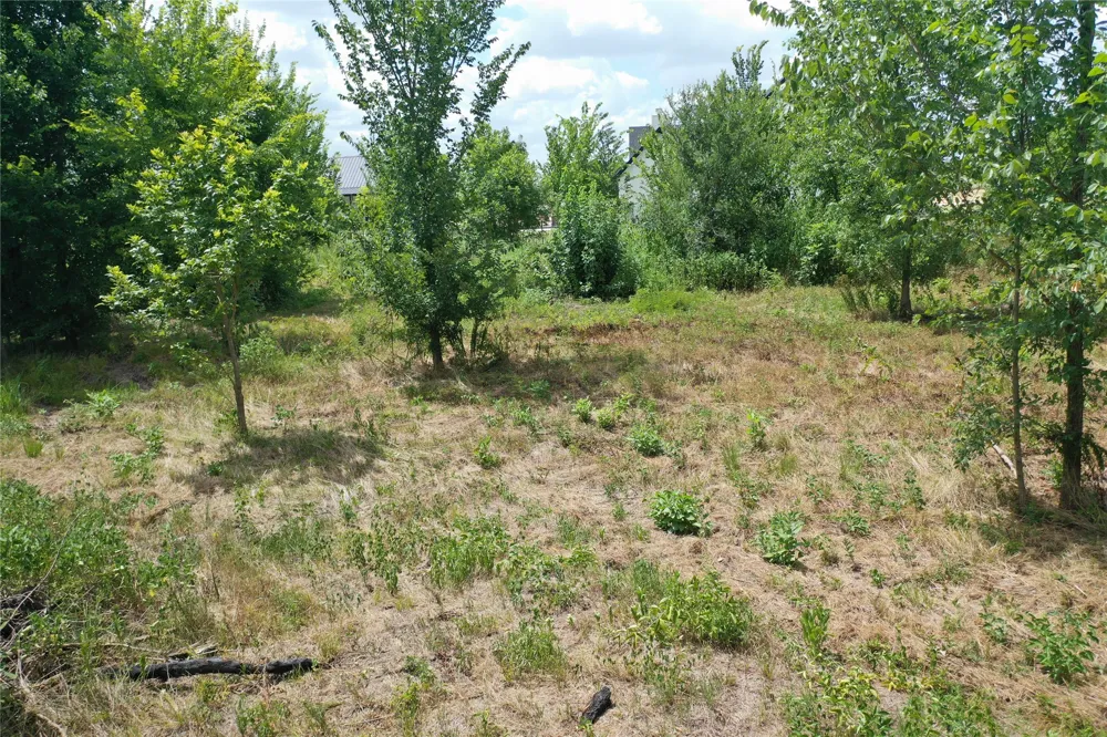 2257 County Road 280 Kaufman, TX 75142