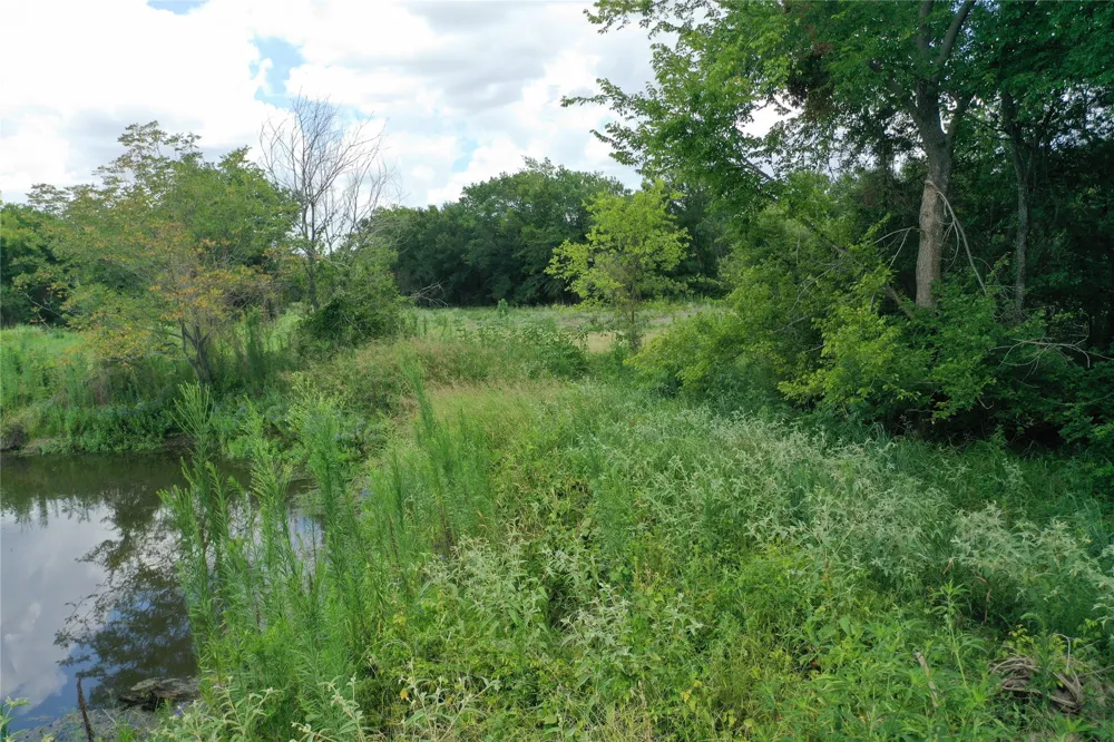 2257 County Road 280 Kaufman, TX 75142