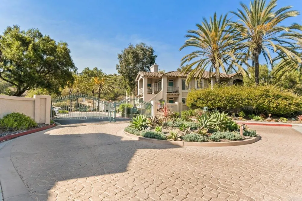 3424 Cameo Drive #46 Oceanside, CA 92056