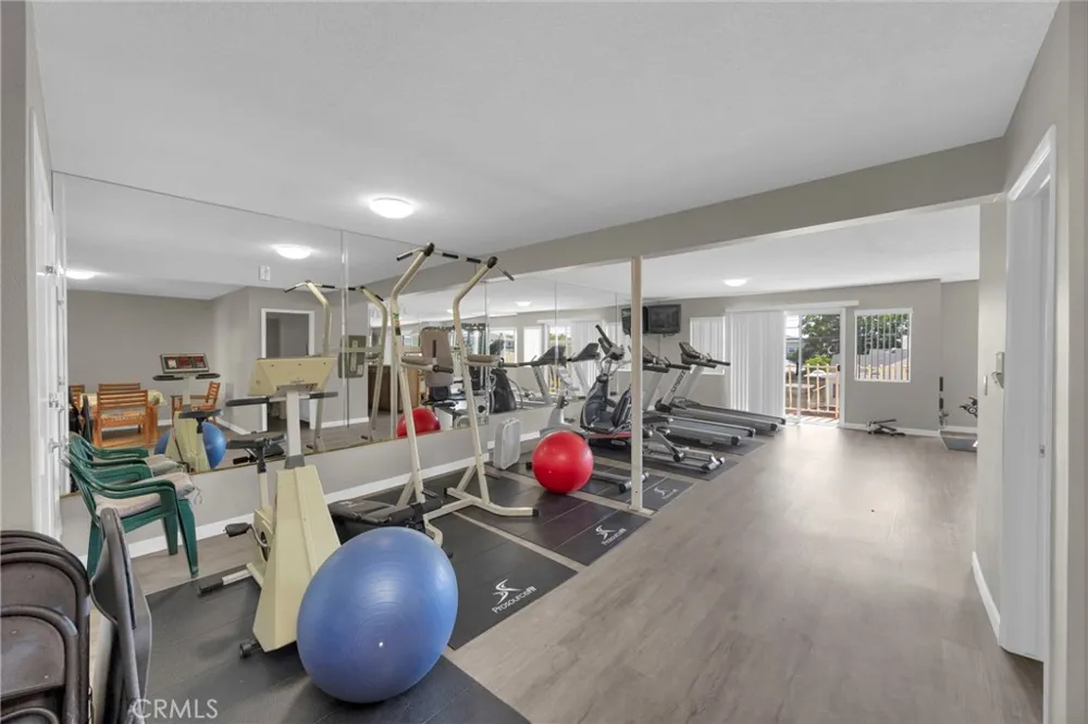 1311 S Grand #10 San Pedro, CA 90731
