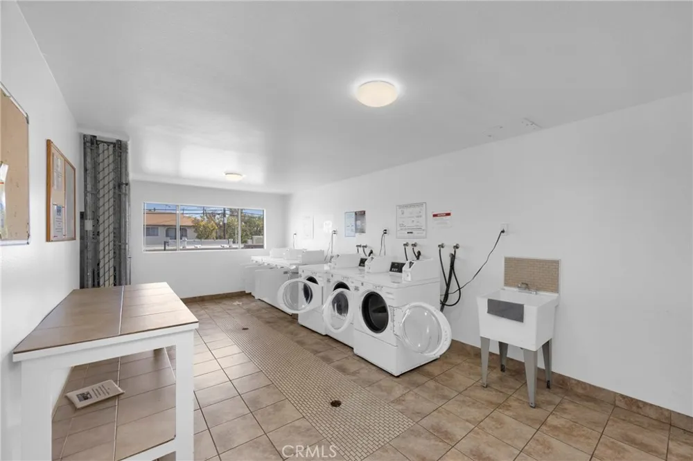 1311 S Grand #10 San Pedro, CA 90731