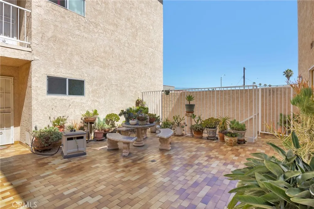 1311 S Grand #10 San Pedro, CA 90731