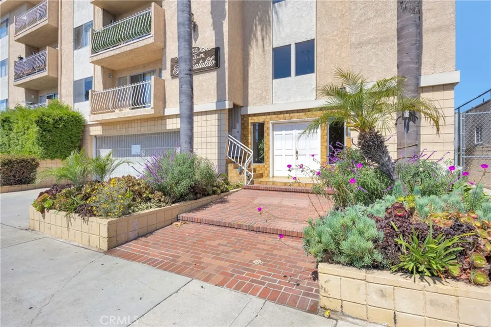 1311 S Grand #10 San Pedro, CA 90731