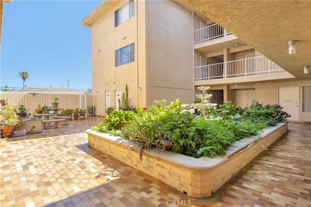 1311 S Grand #10 San Pedro, CA 90731