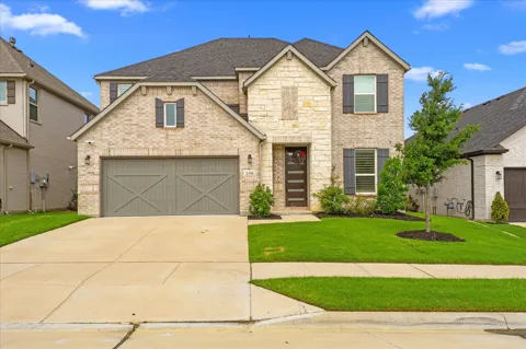 200 Lakeview Drive