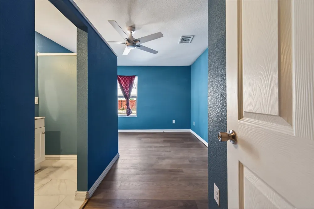 603 E Willingham Street Cleburne, TX 76031