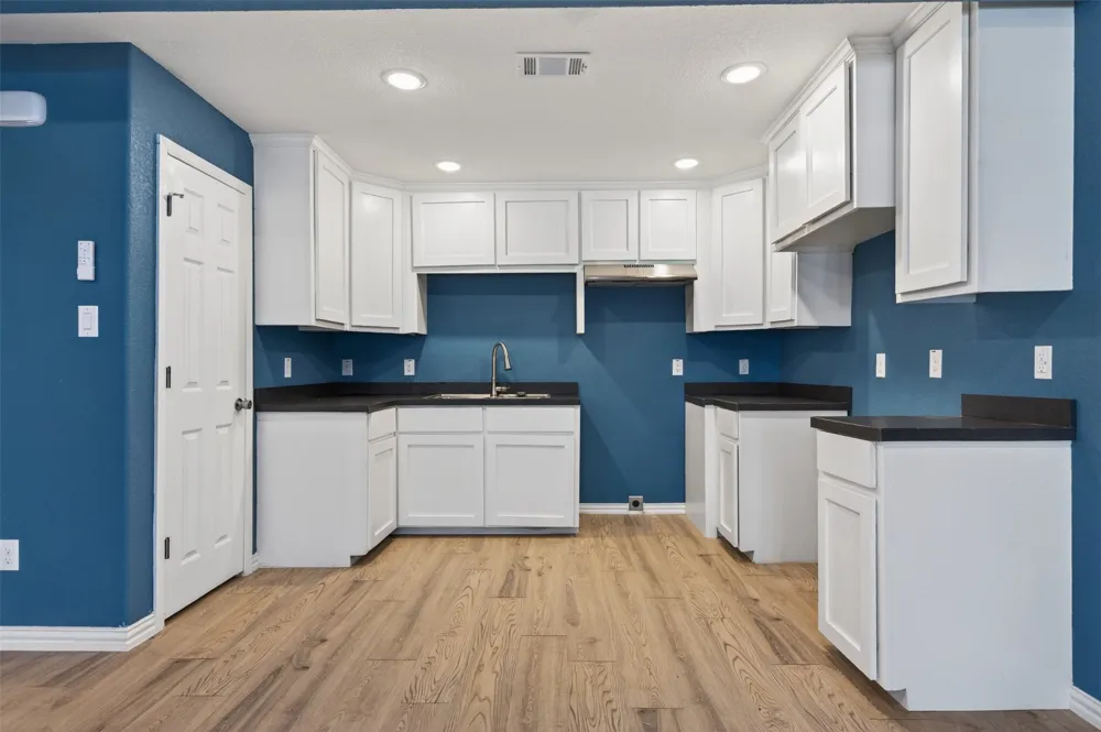603 E Willingham Street Cleburne, TX 76031