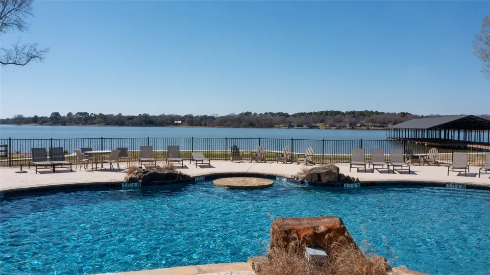 7002 Lakeshore Way Malakoff, TX 75148