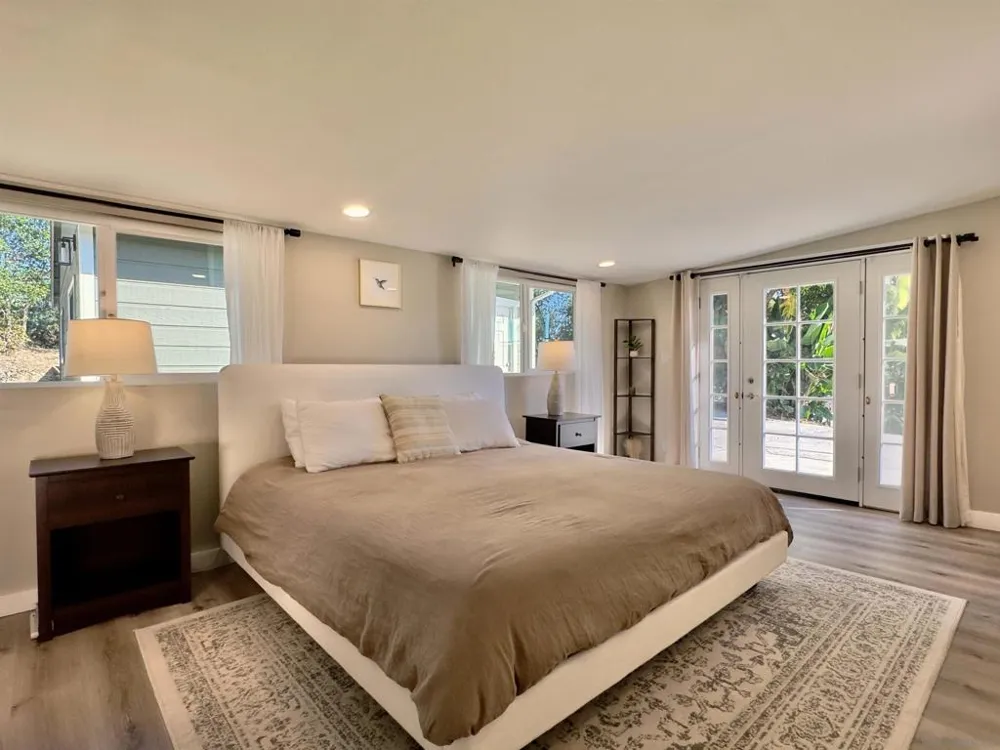 1418 York Dr Vista, CA 92084