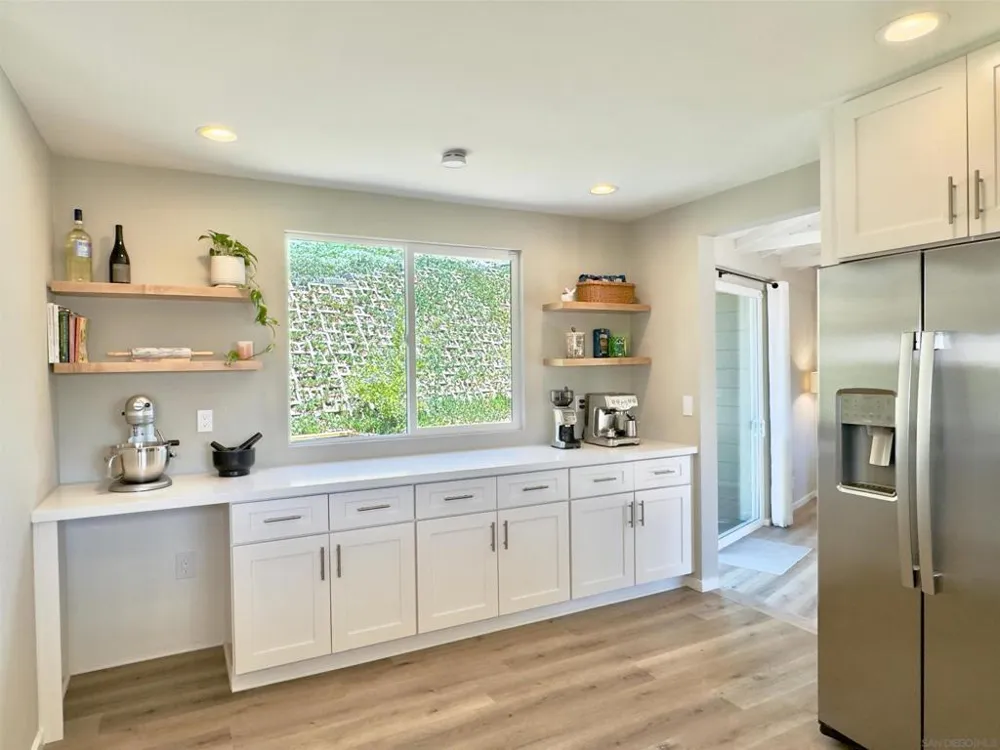 1418 York Dr Vista, CA 92084