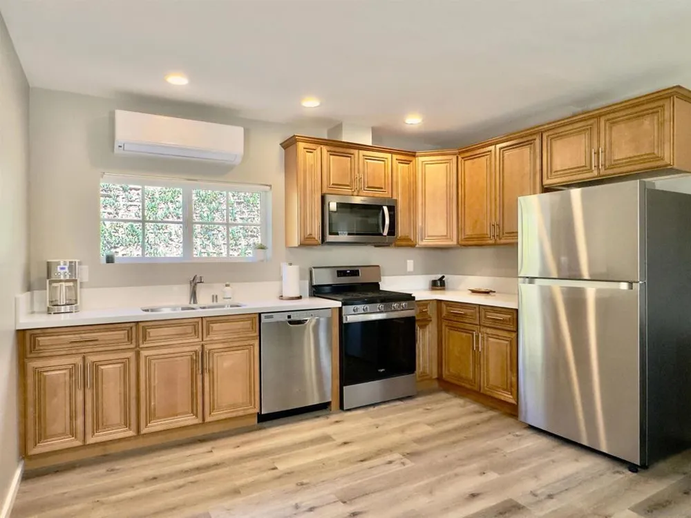 1418 York Dr Vista, CA 92084
