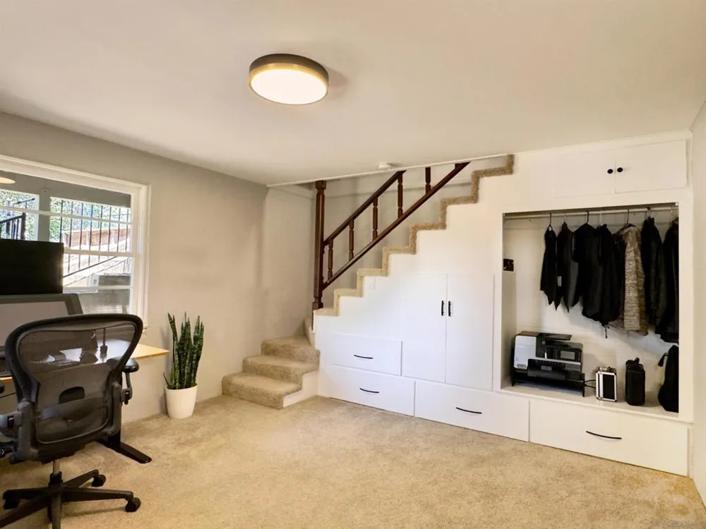 1418 York Dr Vista, CA 92084