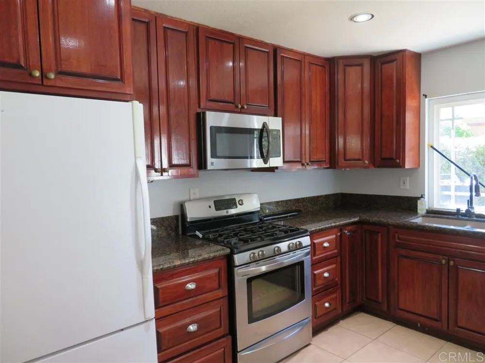 7037 Attleborough Ct San Diego, CA 92139