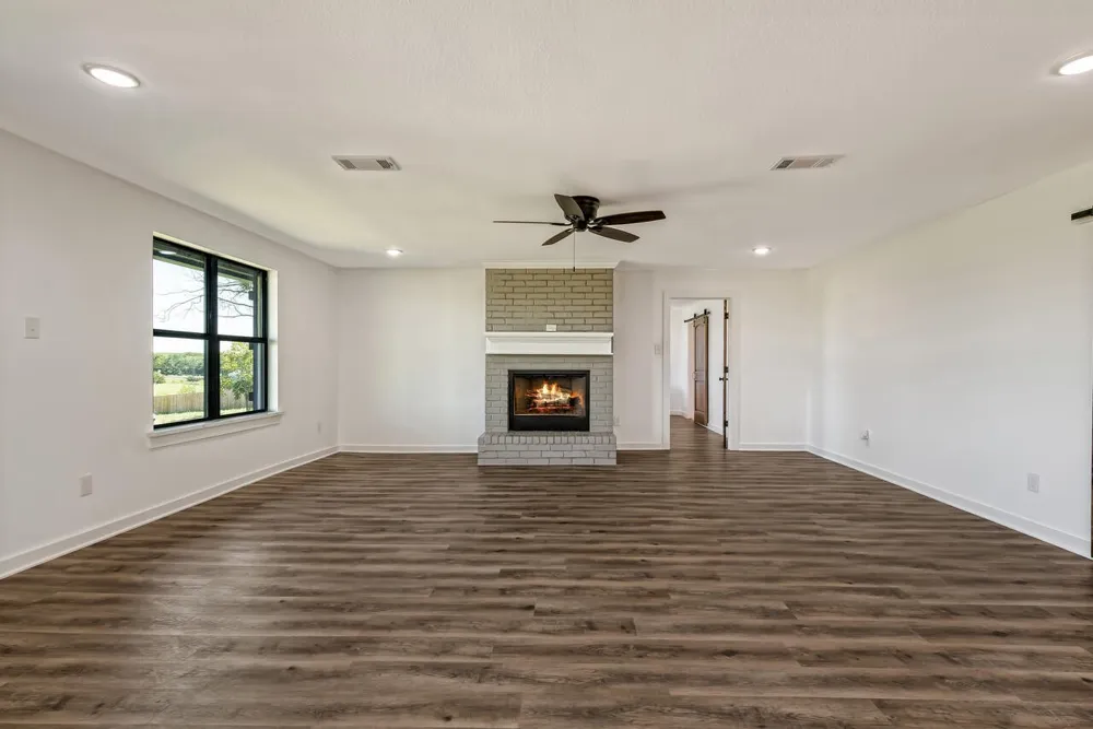 4864 S Hwy 77 Highway Lorena, TX 76655