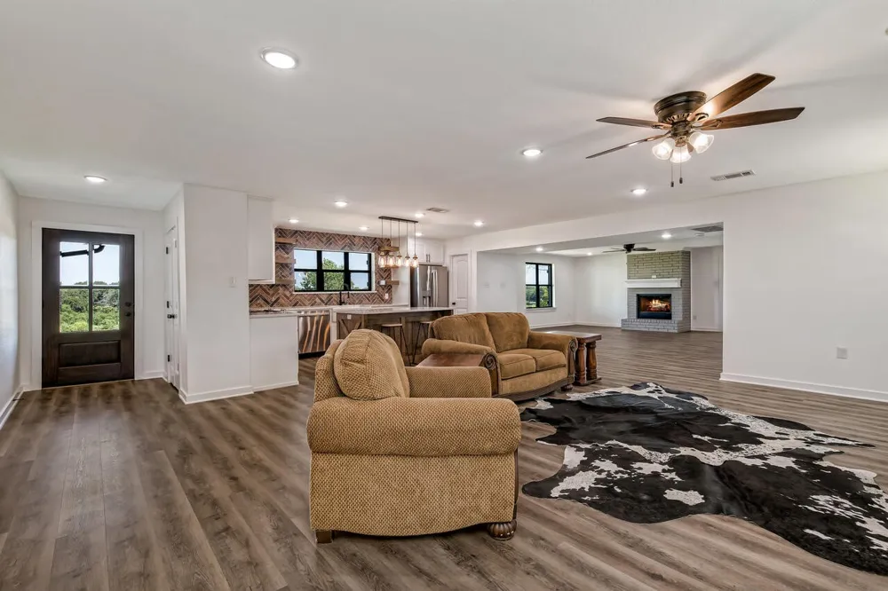 4864 S Hwy 77 Highway Lorena, TX 76655