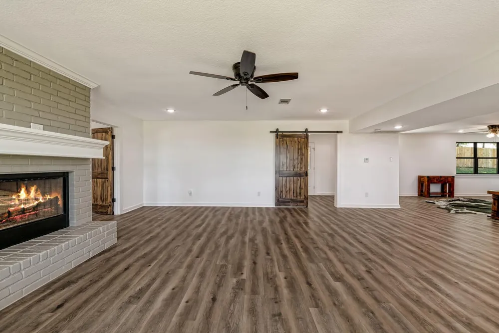 4864 S Hwy 77 Highway Lorena, TX 76655